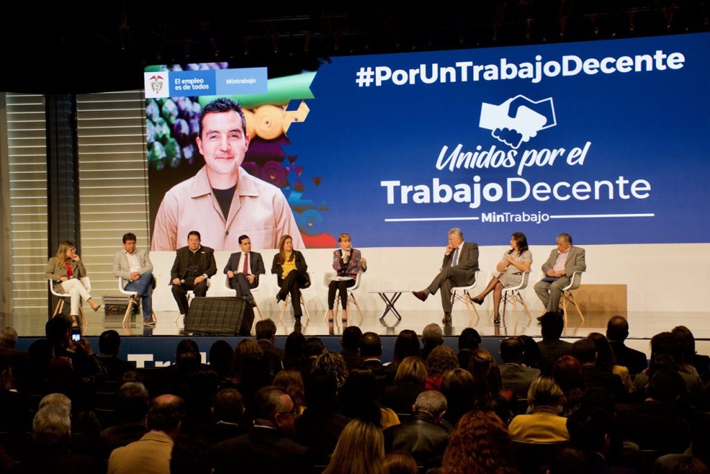 foto evento Día del Trabajo Decente 5