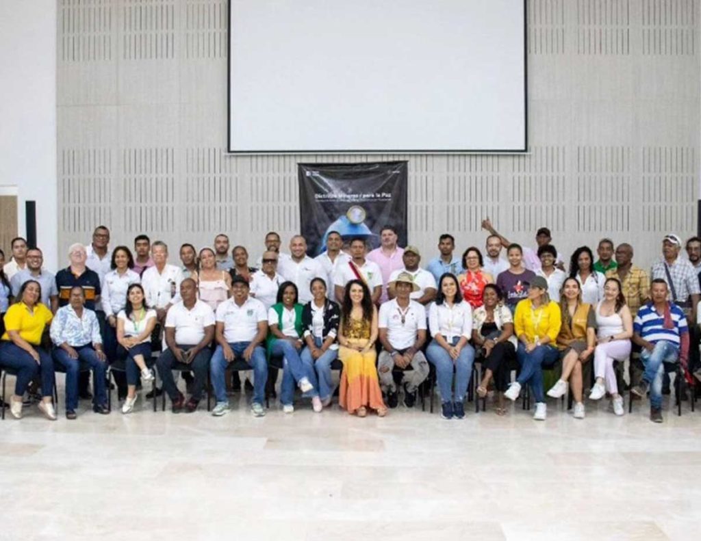 foto Diálogo para la construcción conjunta del Pacto por el Corredor de la Vida