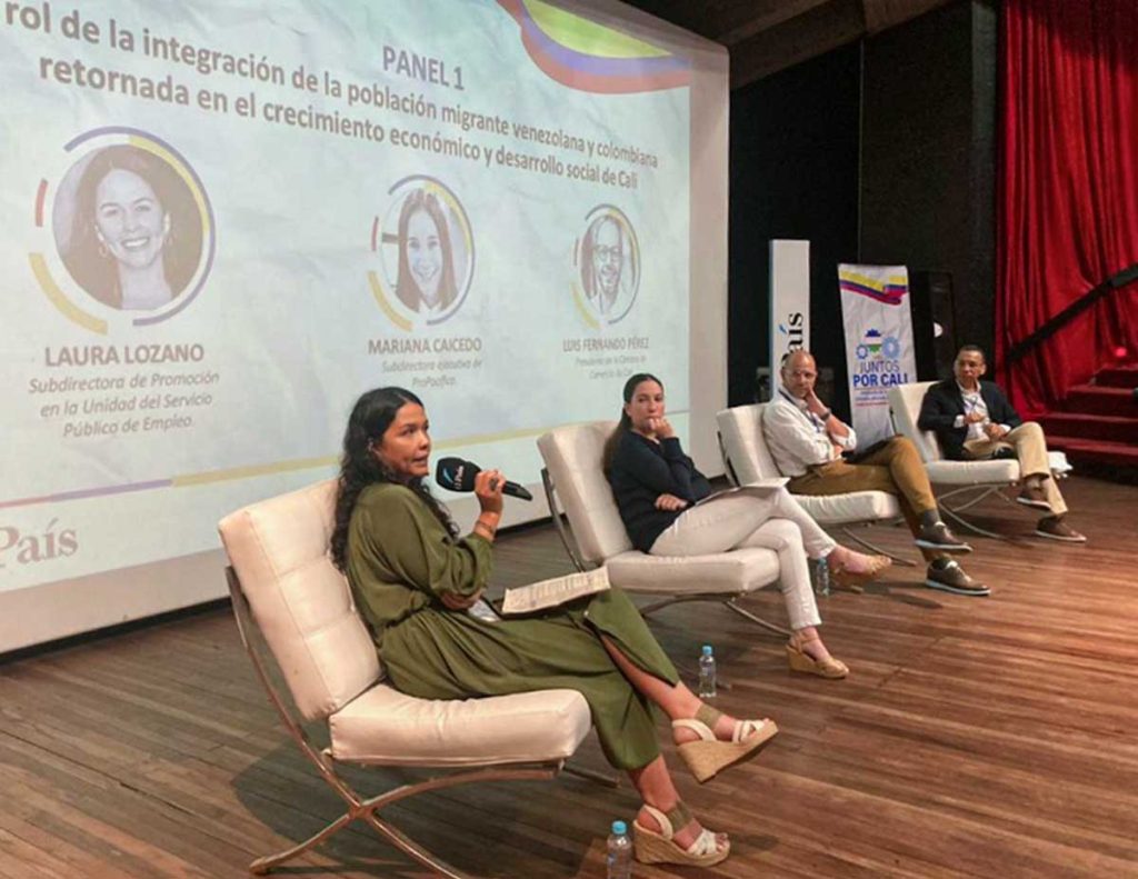 foto evento foro Juntos por Cali