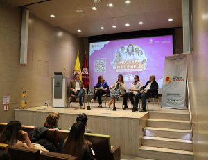 Foto evento Mujeres en el Empleo: un camino hacia la igualdad